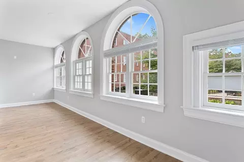 2512 Q St NW, Washington, DC 20007 photo 9