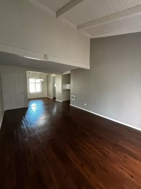 23251 Los Alisos Blvd, Lake Forest, CA 92630