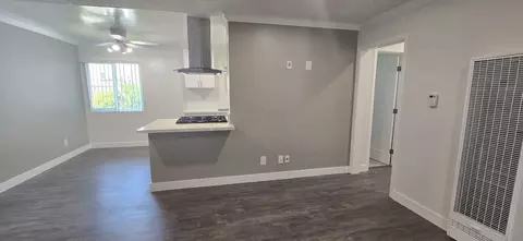 3550 Los Flores Blvd, Lynwood, CA 90262