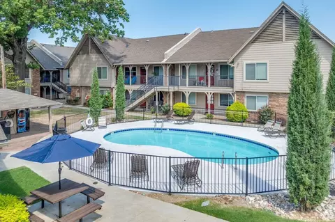1404 E 41st St, Tulsa, OK 74105