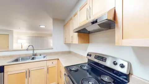 1328 Market St, Tacoma, WA 98402 photo 8