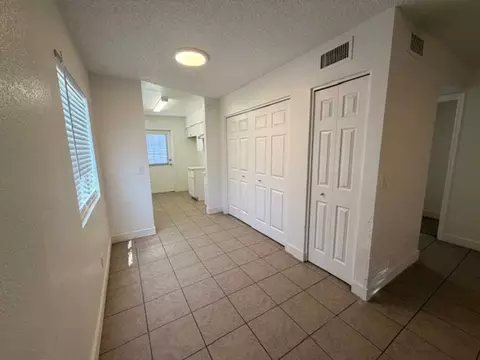 2266 W Ella St, Mesa, AZ 85201 photo 4