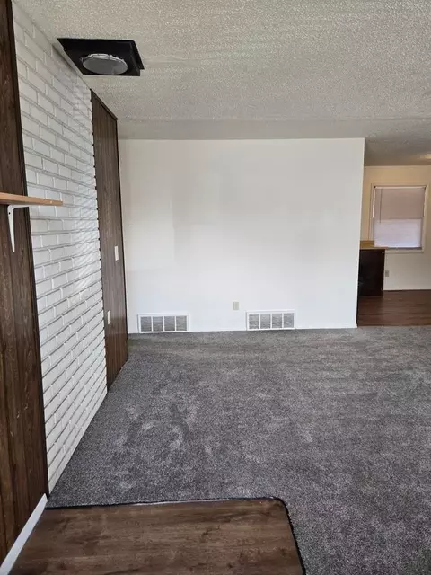 318 320 N 19th Ave, Bozeman, MT 59715