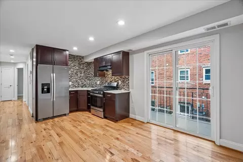 1616 27th St SE, Washington, DC 20020