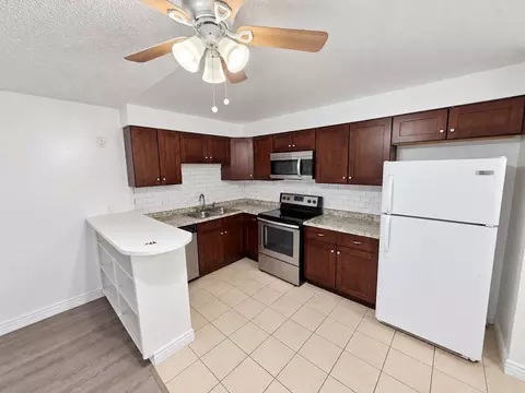 6087 Wadsworth Blvd, Arvada, CO 80003