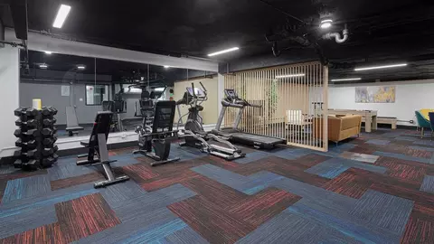 6166 N Sheridan Rd, Chicago, IL 60660 photo 12