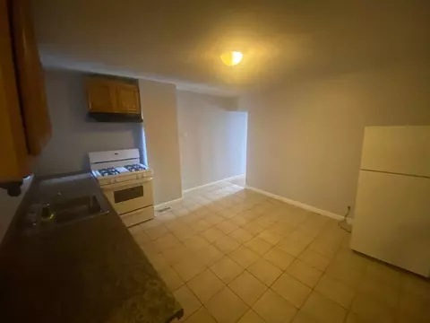 2572 Mcculloh St, Baltimore, MD 21217 photo 12