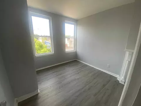 2572 Mcculloh St, Baltimore, MD 21217 photo 4
