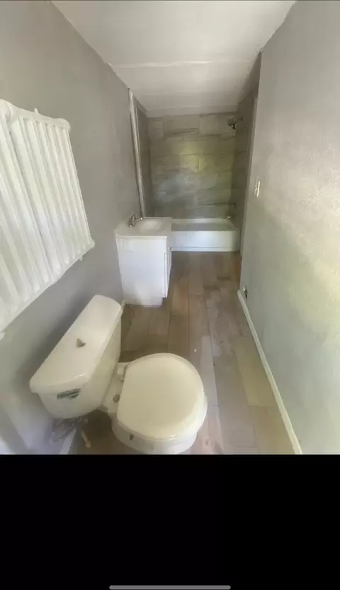 2572 Mcculloh St, Baltimore, MD 21217 photo 13