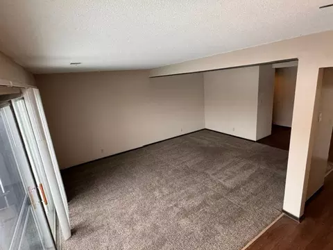 2111 Kasold Dr, Lawrence, KS 66047