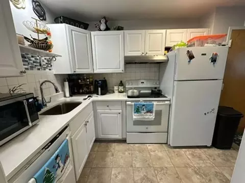 70 Lafayette Ave, Chelsea, MA 02150