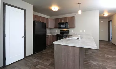 4013 W Mary Jo Pl, Sioux Falls, SD 57108 photo 9