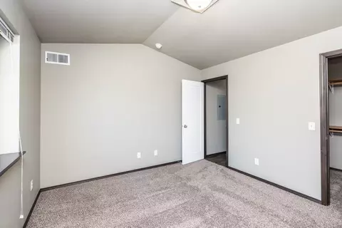 4013 W Mary Jo Pl, Sioux Falls, SD 57108 photo 30