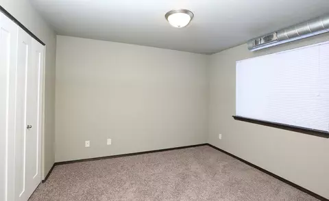 4013 W Mary Jo Pl, Sioux Falls, SD 57108 photo 19
