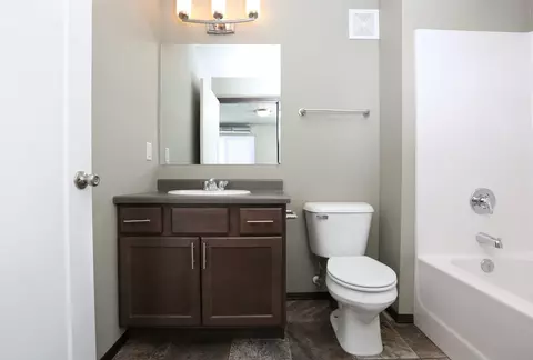 4013 W Mary Jo Pl, Sioux Falls, SD 57108 photo 17