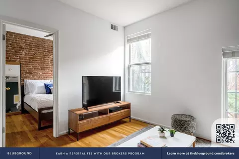 1650 Avon Pl NW, Washington, DC 20007 photo 4