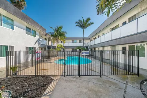 2275 Grand Ave, San Diego, CA 92109