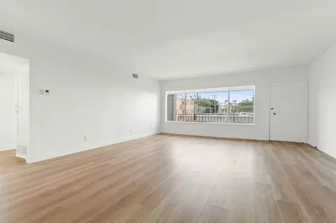1128 7th St, Santa Monica, CA 90403