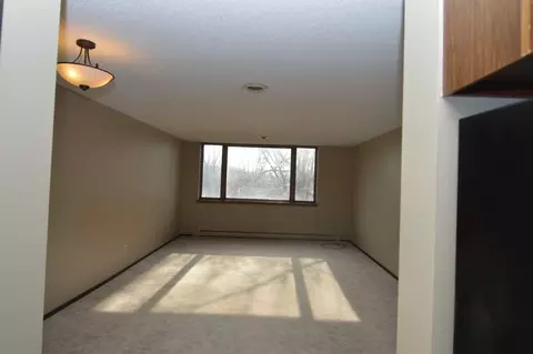 3504 11th Ave N, Grand Forks, ND 58203