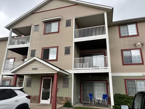 4449 Walma Ave SE, Kentwood, MI 49512