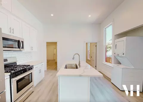 1030 W 23rd St, Los Angeles, CA 90007