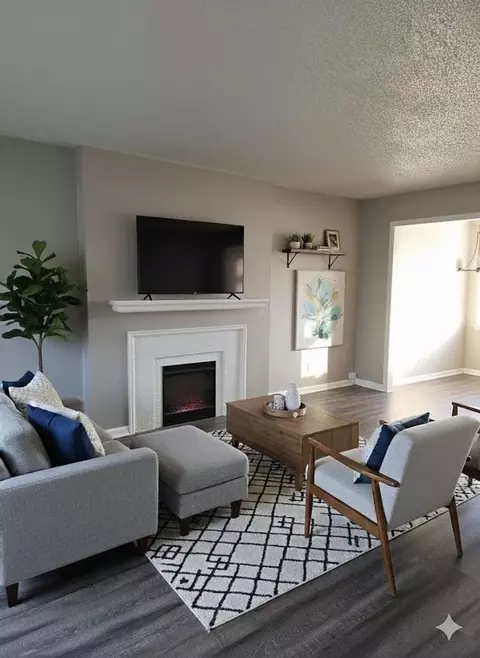 5523 Plaza Ln, Wichita, KS 67208
