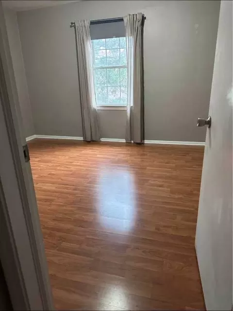 19406 Van Aken Blvd, Shaker Heights, OH 44122