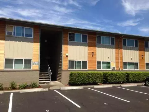 2275 NE Division St, Gresham, OR 97030 photo 2