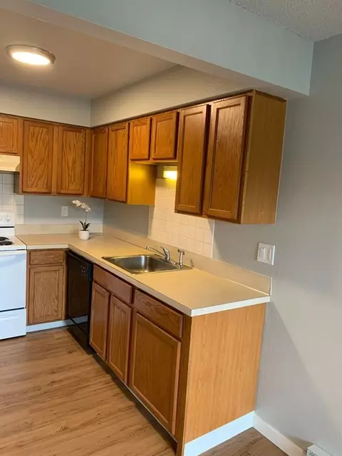 2275 NE Division St, Gresham, OR 97030 photo 5