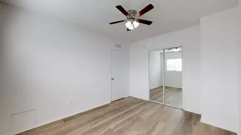 351 S Manhattan Pl, Los Angeles, CA 90020 photo 11