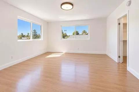 604 E Orange Grove Ave, Burbank, CA 91501 photo 15