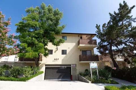 604 E Orange Grove Ave, Burbank, CA 91501 photo 27