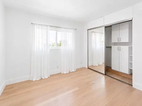 604 E Orange Grove Ave, Burbank, CA 91501 photo 16