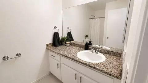 604 E Orange Grove Ave, Burbank, CA 91501 photo 10