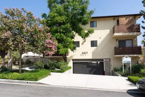 604 E Orange Grove Ave, Burbank, CA 91501 photo 28