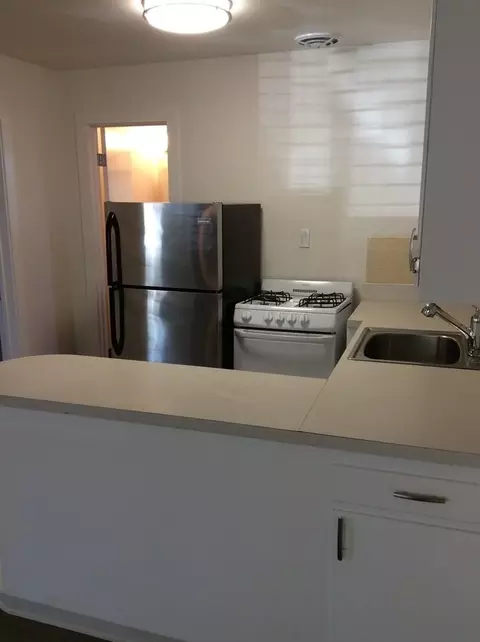 238 Merrydale Rd, San Rafael, CA 94903
