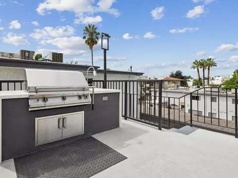 385 S Catalina Ave, Pasadena, CA 91106 photo 14