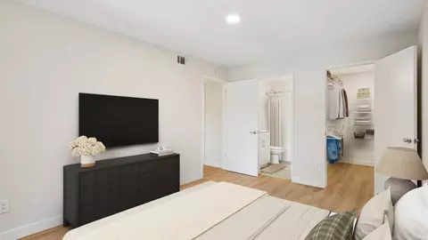 440 Dixon Landing Rd, Milpitas, CA 95035 photo 3