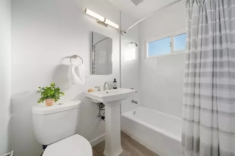 240 Spring St, Paso Robles, CA 93446