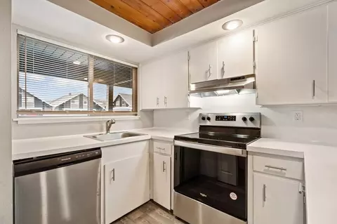 8101 NE 13th Ave, Hazel Dell, WA 98665