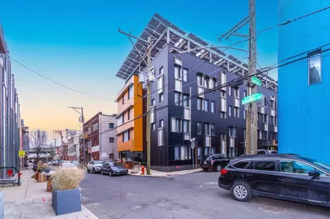 152 W Laurel St, Philadelphia, PA 19123