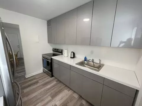 Undisclosed, Miami, FL 33128 photo 22