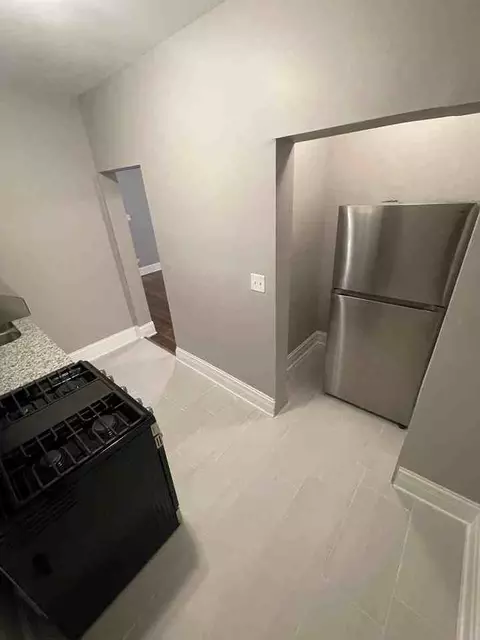 11019 S Vernon Ave, Chicago, IL 60628