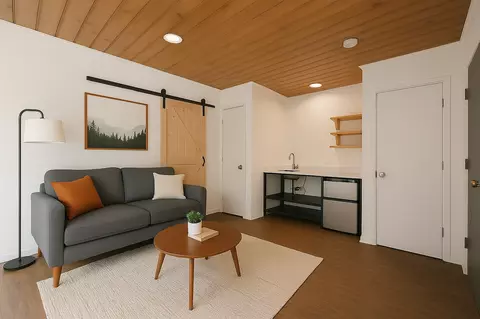 8600 E Colfax Ave, Denver, CO 80220 photo 4