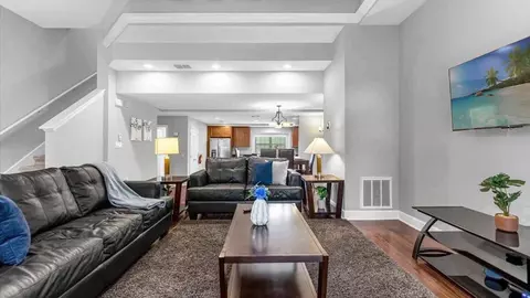 Damai Ln, Orlando, FL 32821