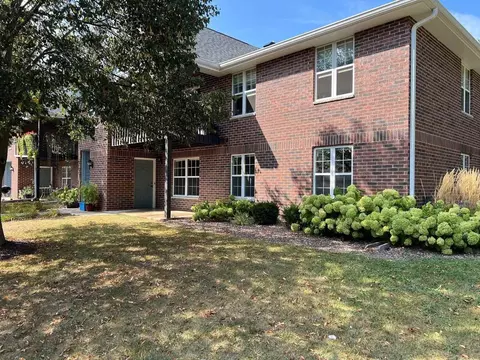 17975 W Greenfield Ave, New Berlin, WI 53146