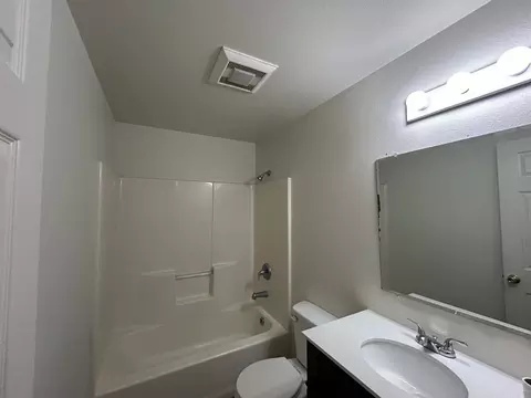 705 N 1st St, Mount Vernon, WA 98273 photo 12