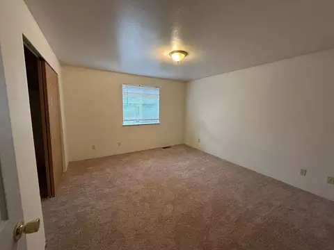 705 N 1st St, Mount Vernon, WA 98273 photo 7