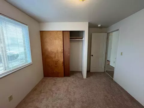 705 N 1st St, Mount Vernon, WA 98273 photo 9