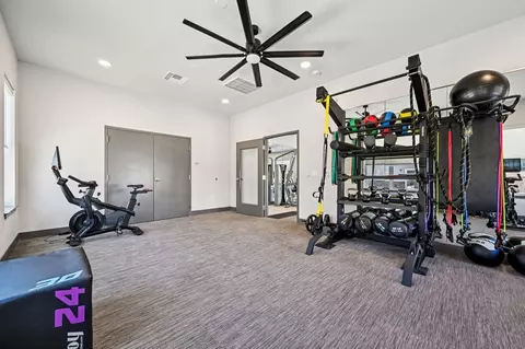 18905 E 59th Ave, Denver, CO 80249 photo 31